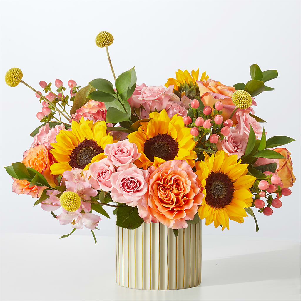 Sun's Out Bouquet – FUJI'S ALADDIN FLOWERS, National City CA