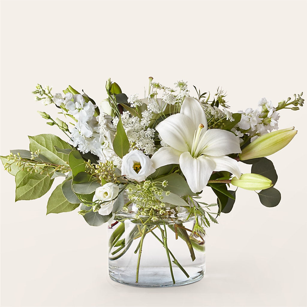 Alluring Elegance Bouquet – FUJI'S ALADDIN FLOWERS, National City CA