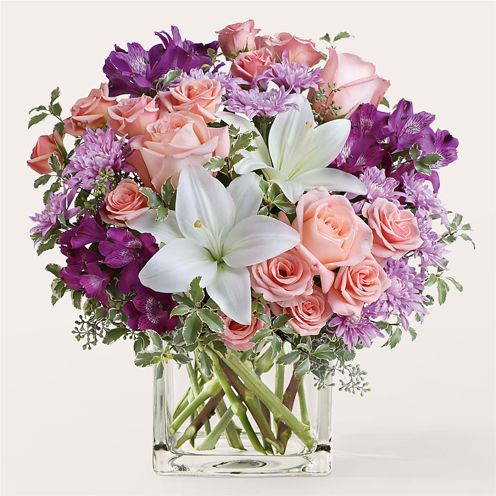 Mani Pedi Bouquet – FUJI'S ALADDIN FLOWERS, National City CA