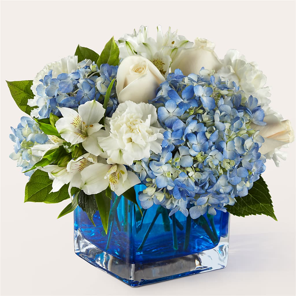 Soothing Waters Bouquet – FUJI'S ALADDIN FLOWERS, National City CA
