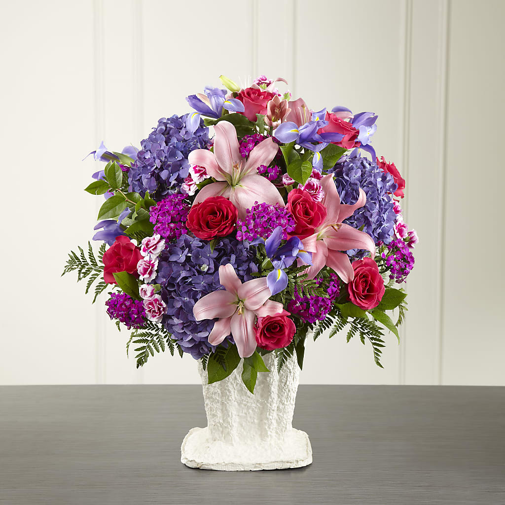 We Fondly Remember Arrangement – FUJI'S ALADDIN FLOWERS, National City CA