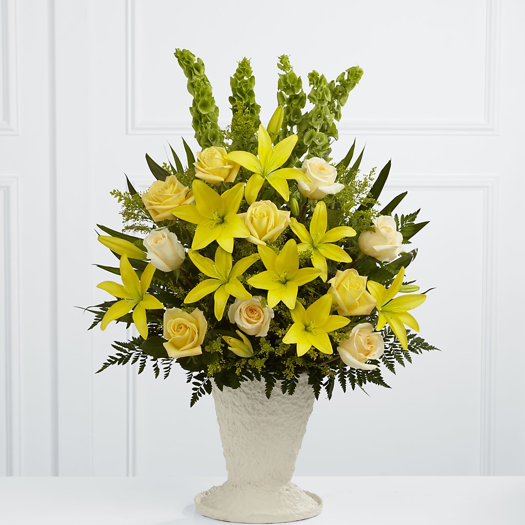 Golden Memories Arrangement – FUJI'S ALADDIN FLOWERS, National City CA