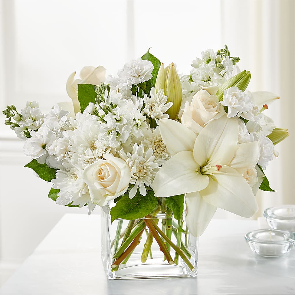 Gentle Breeze Bouquet – FUJI'S ALADDIN FLOWERS, National City CA
