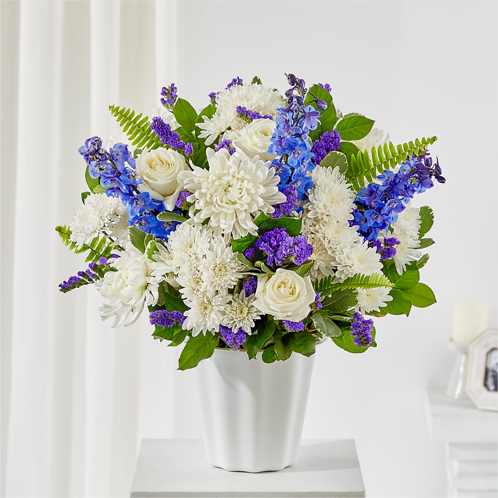 Hold Dear Tabletop Basket – FUJI'S ALADDIN FLOWERS, National City CA