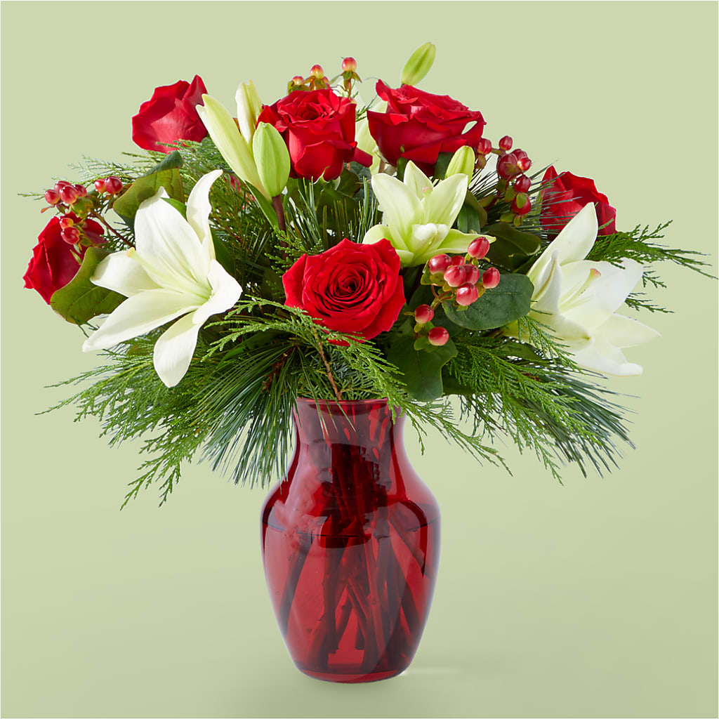 Evergreen Delight Bouquet – FUJI'S ALADDIN FLOWERS, National City CA