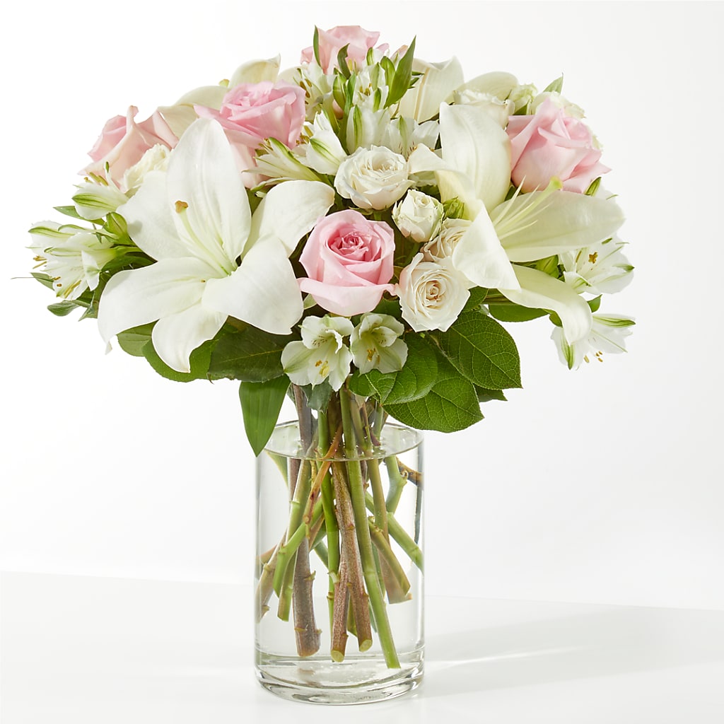 Kindhearted Bouquet – FUJI'S ALADDIN FLOWERS, National City CA