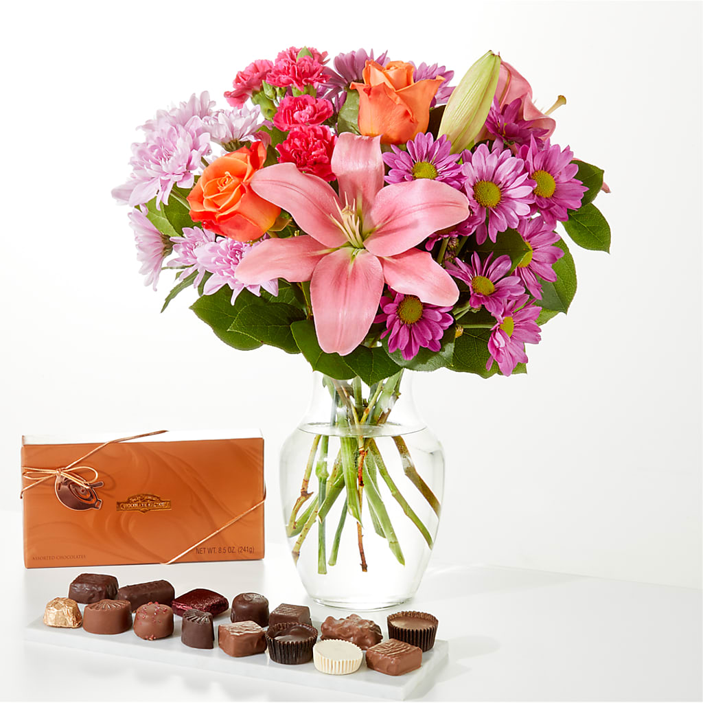 One and Only Bouquet and Chocolate Bundle – FUJI'S ALADDIN FLOWERS, National City CA