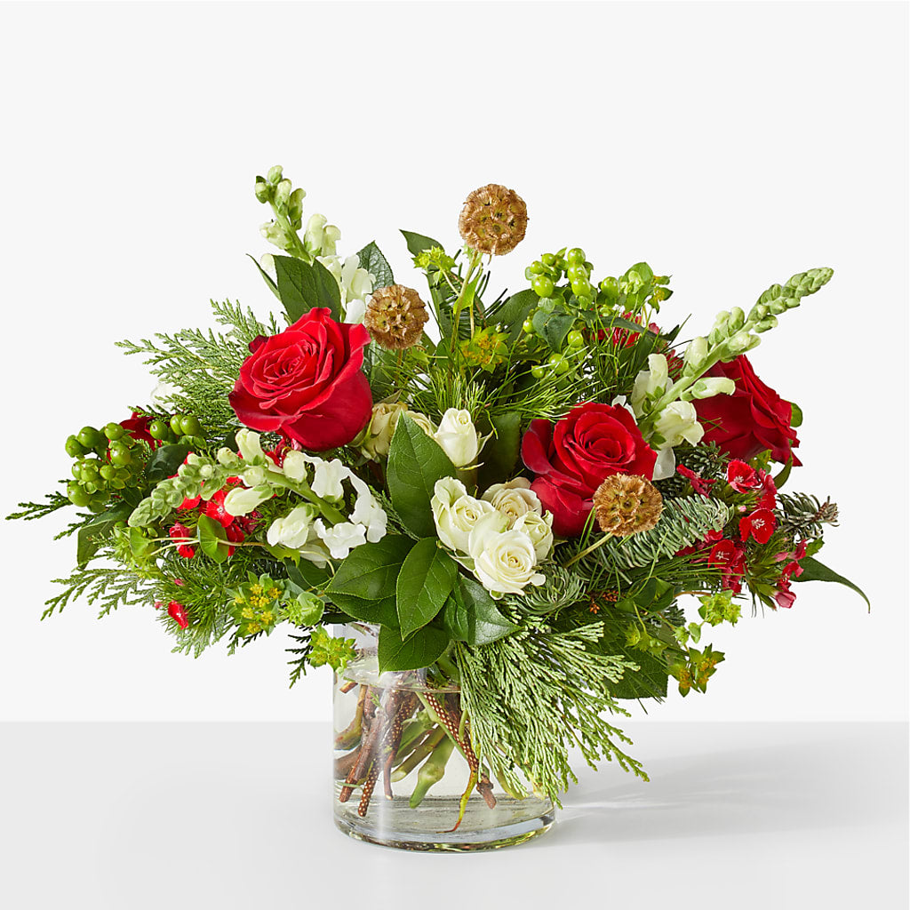 Deck the Halls Bouquet – FUJI'S ALADDIN FLOWERS, National City CA