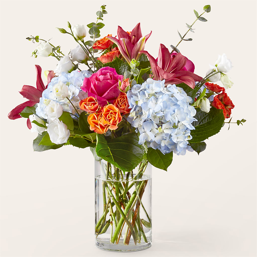 Awestruck Luxury Bouquet – FUJI'S ALADDIN FLOWERS, National City CA