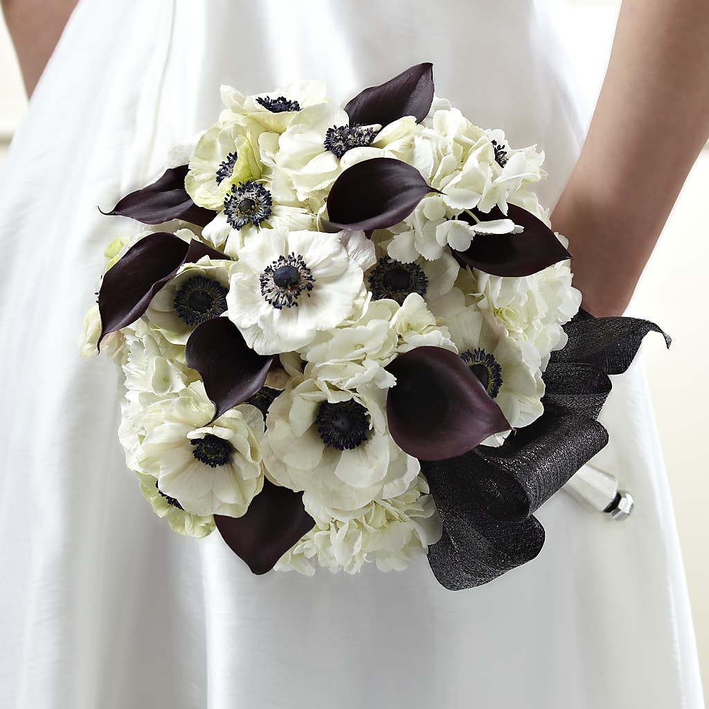 To Have and To Hold Bouquet – FUJI'S ALADDIN FLOWERS, National City CA