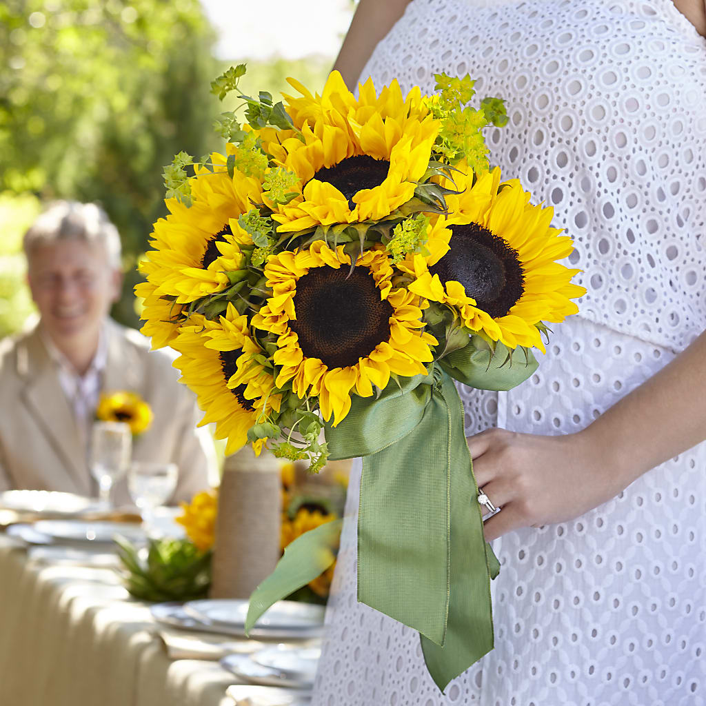 Free Spirit Bouquet – FUJI'S ALADDIN FLOWERS, National City CA