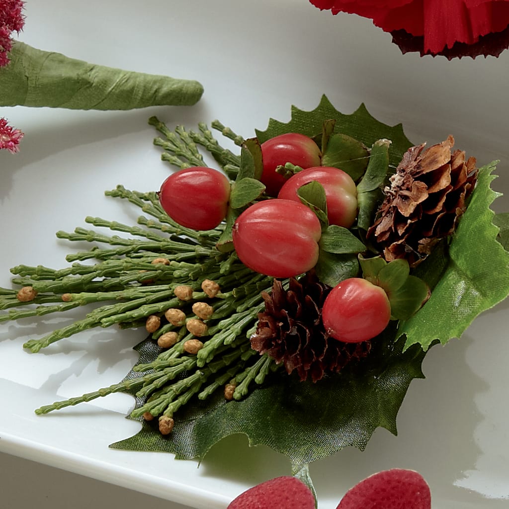 Red Berry Boutonniere – FUJI'S ALADDIN FLOWERS, National City CA