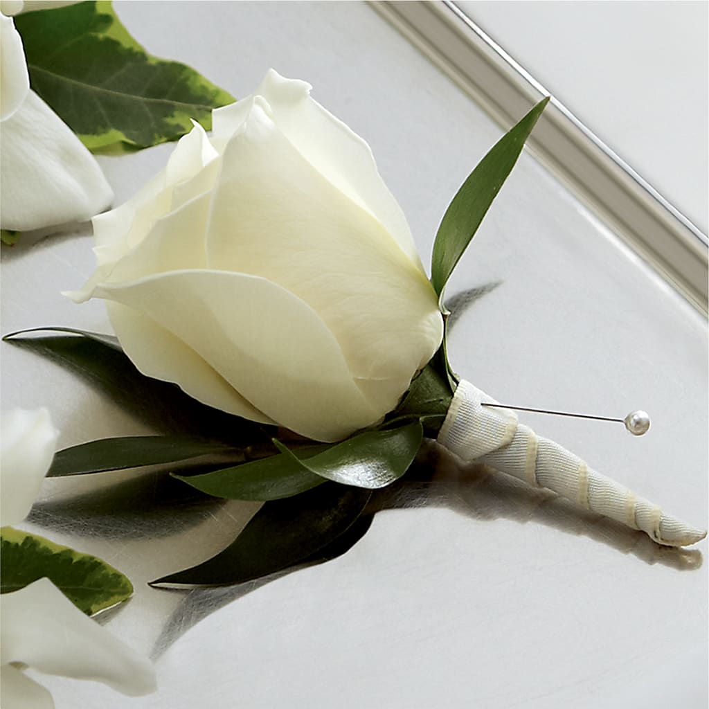 White Rose Boutonniere – FUJI'S ALADDIN FLOWERS, National City CA