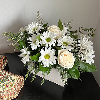 Fresh Linen Box Bouquet – FUJI'S ALADDIN FLOWERS, National City CA