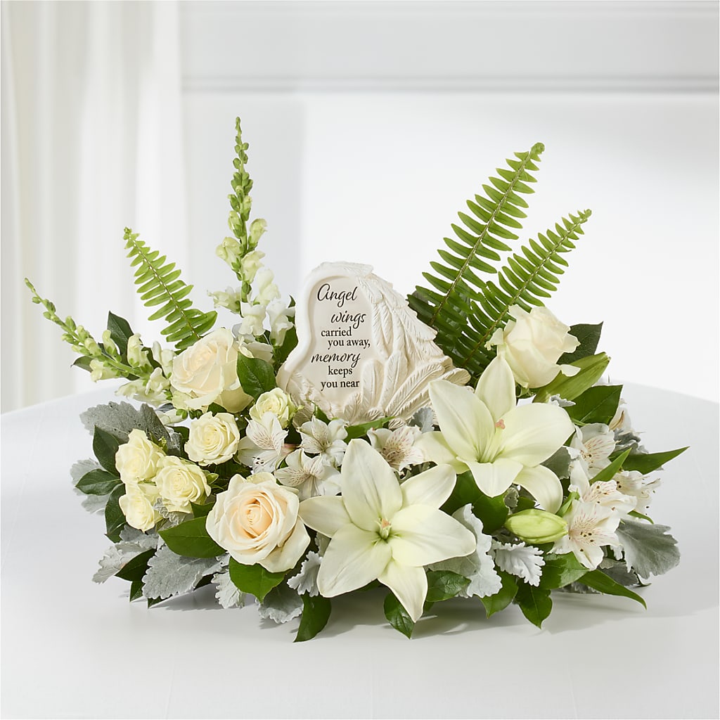 Holding You Close Arrangement – FUJI'S ALADDIN FLOWERS, National City CA