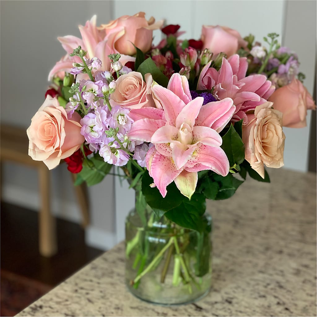 Romantique Bouquet – FUJI'S ALADDIN FLOWERS, National City CA