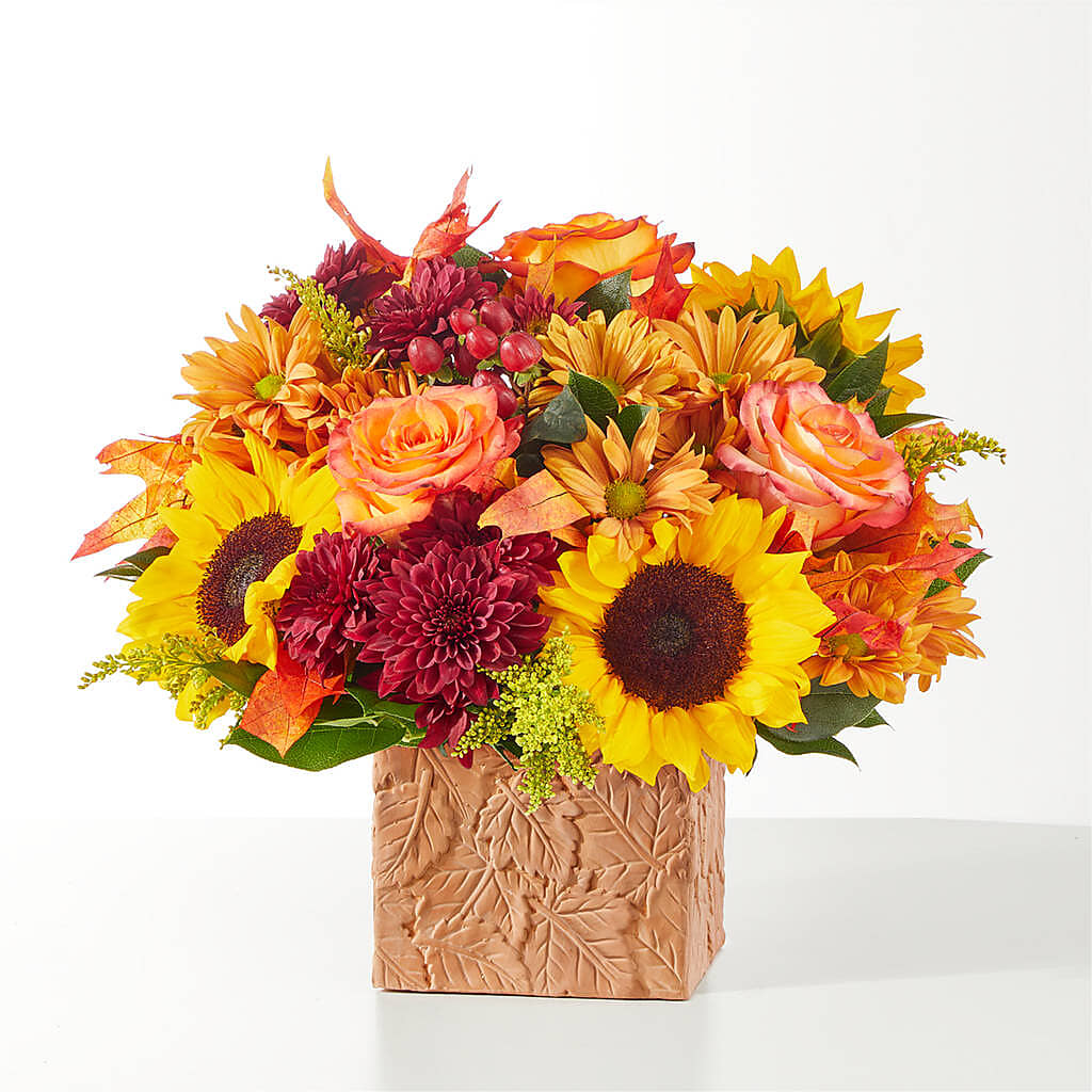 The Outdoors Bouquet – FUJI'S ALADDIN FLOWERS, National City CA