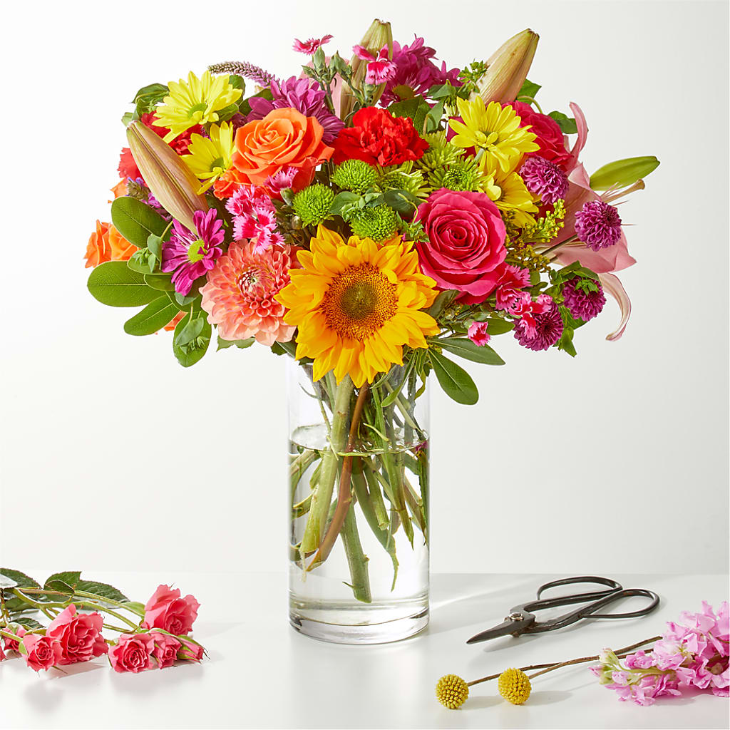 Cue the Confetti - A Florist Original – FUJI'S ALADDIN FLOWERS, National City CA