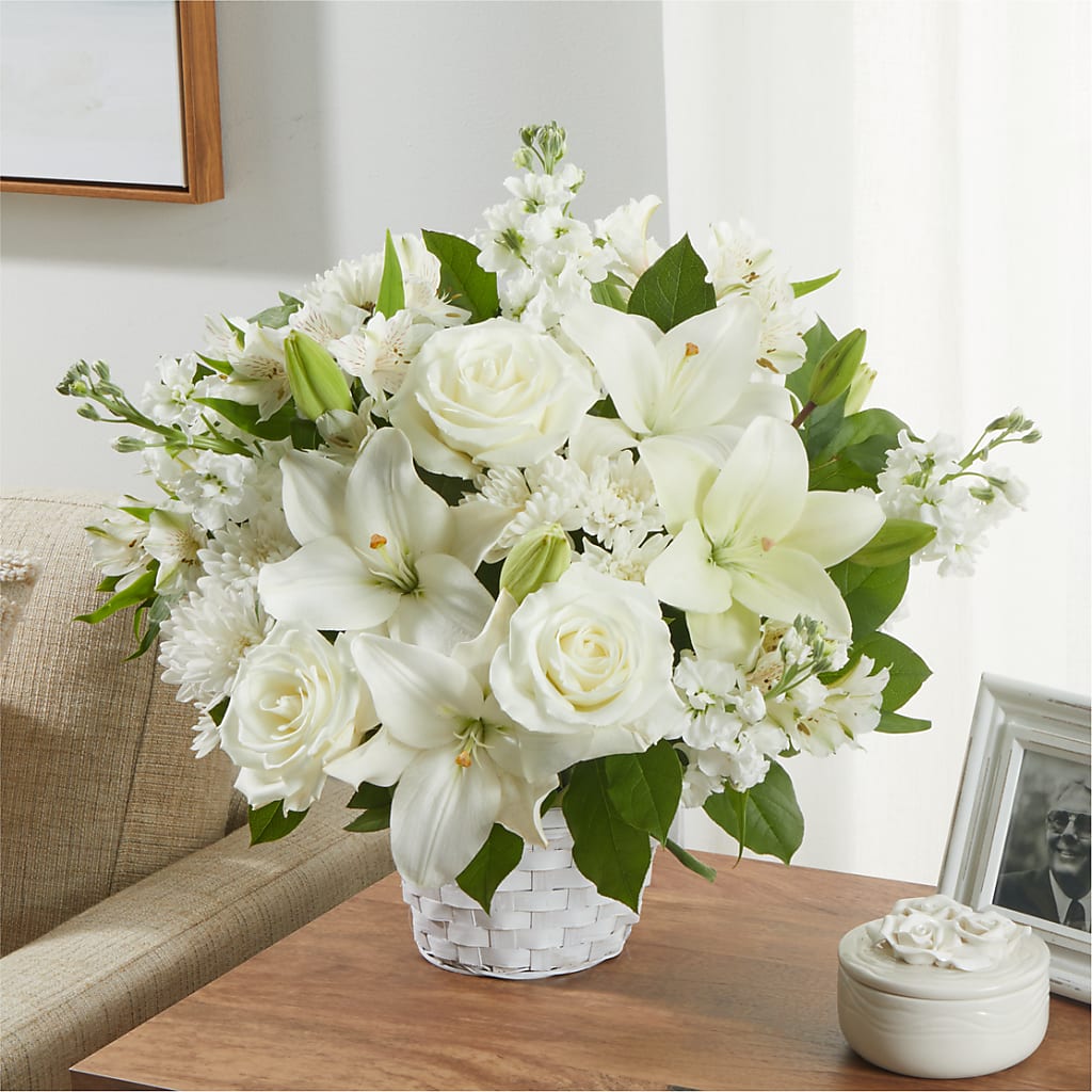 Peaceful Reflections Arrangement – FUJI'S ALADDIN FLOWERS, National City CA