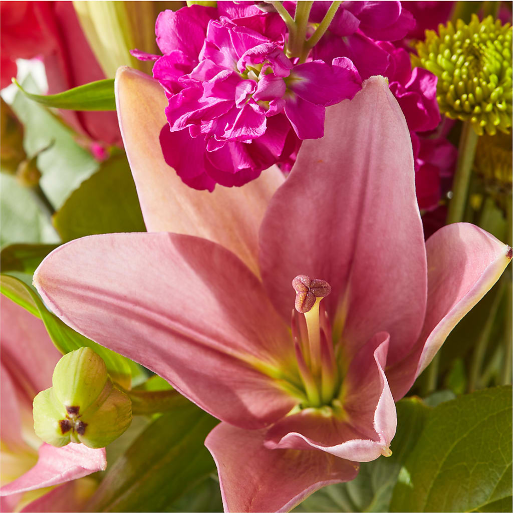 Watermelon Crush Bouquet – FUJI'S ALADDIN FLOWERS, National City CA