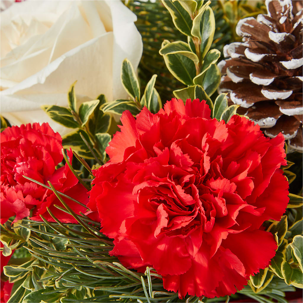 Christmas Market Bouquet – FUJI'S ALADDIN FLOWERS, National City CA
