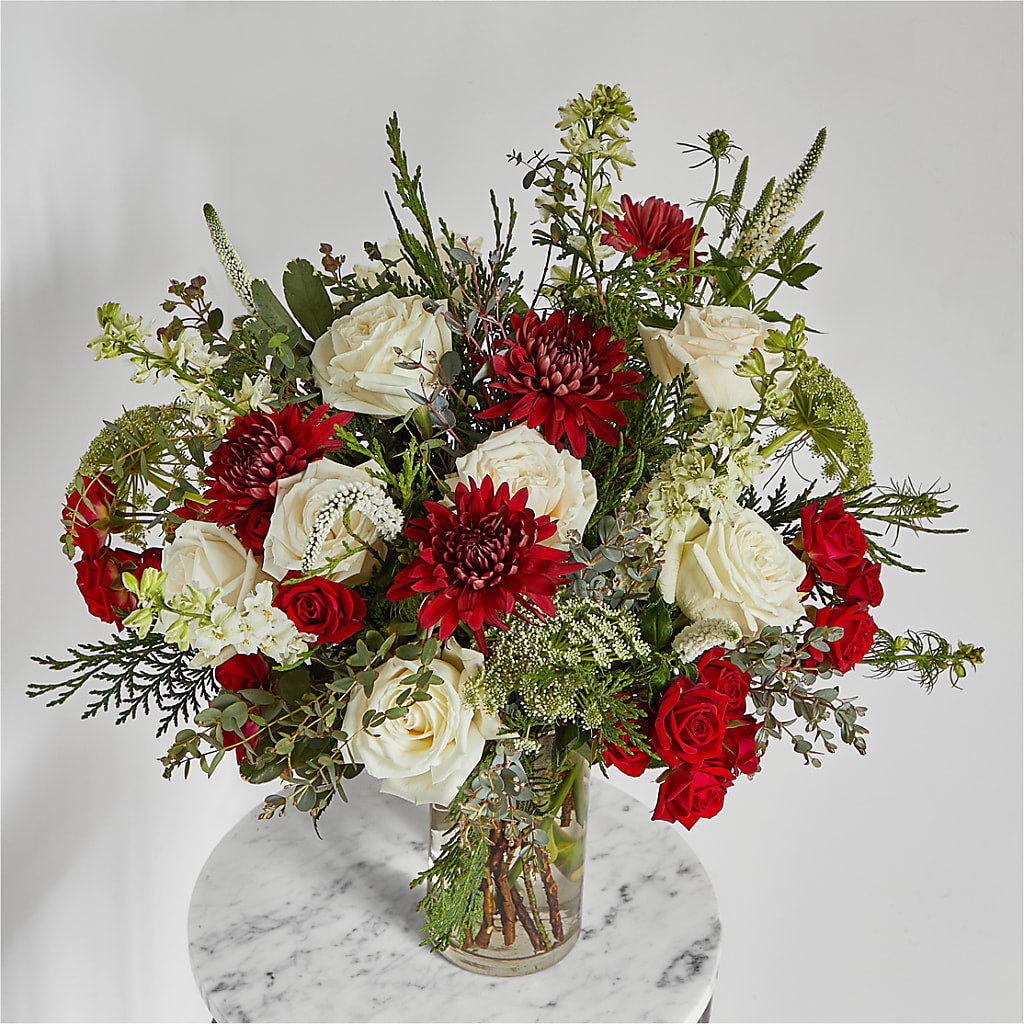 Favorite Traditions Bouquet – FUJI'S ALADDIN FLOWERS, National City CA