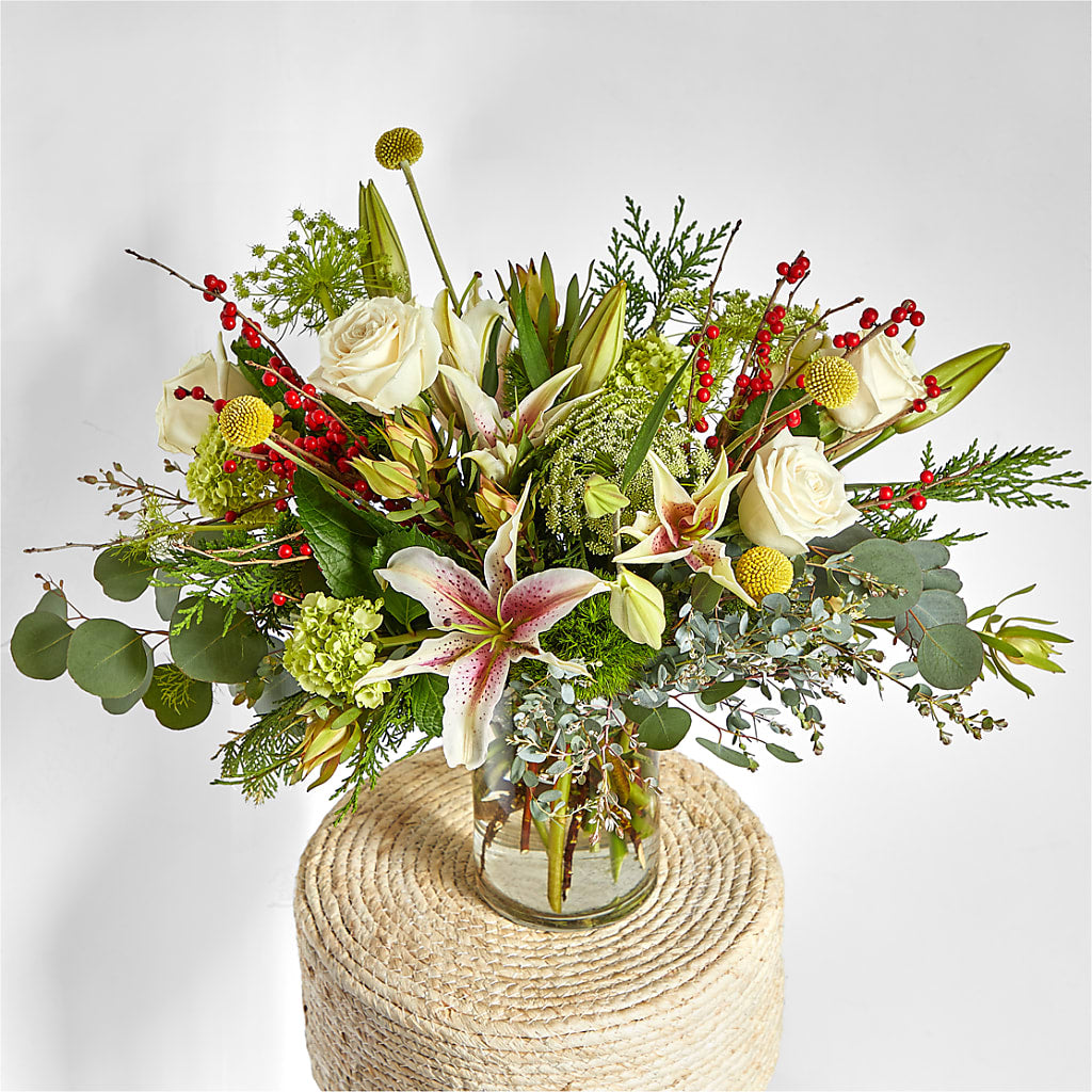 Berry & Bright Bouquet – FUJI'S ALADDIN FLOWERS, National City CA