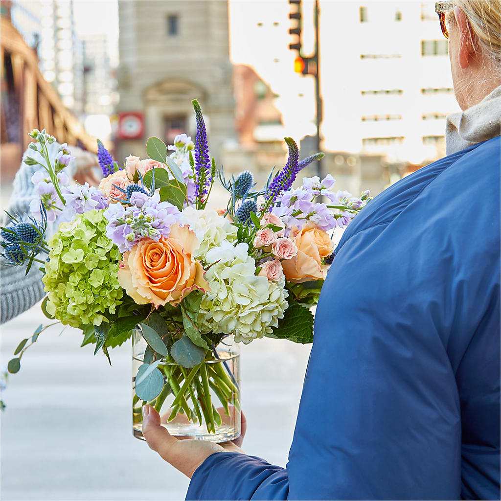 Porch Swing Bouquet – FUJI'S ALADDIN FLOWERS, National City CA