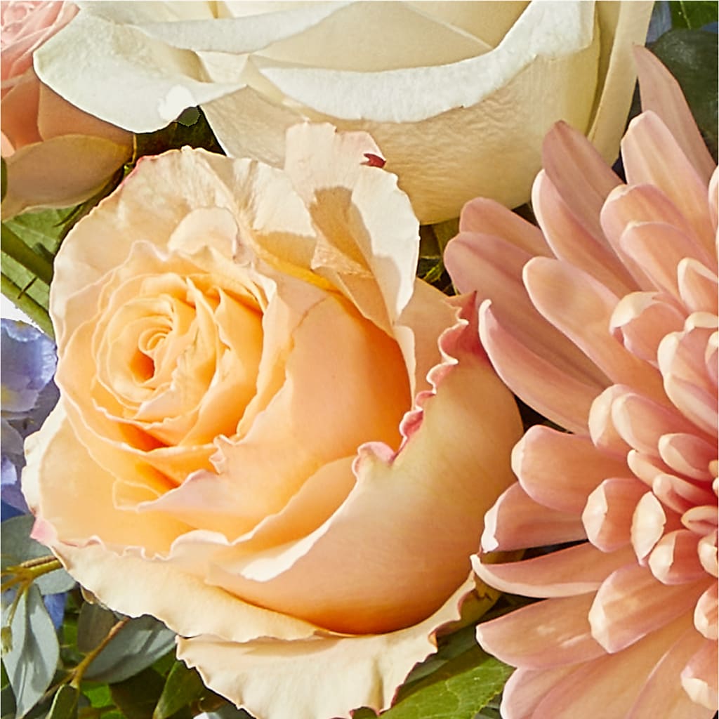 Inspired Bouquet – FUJI'S ALADDIN FLOWERS, National City CA