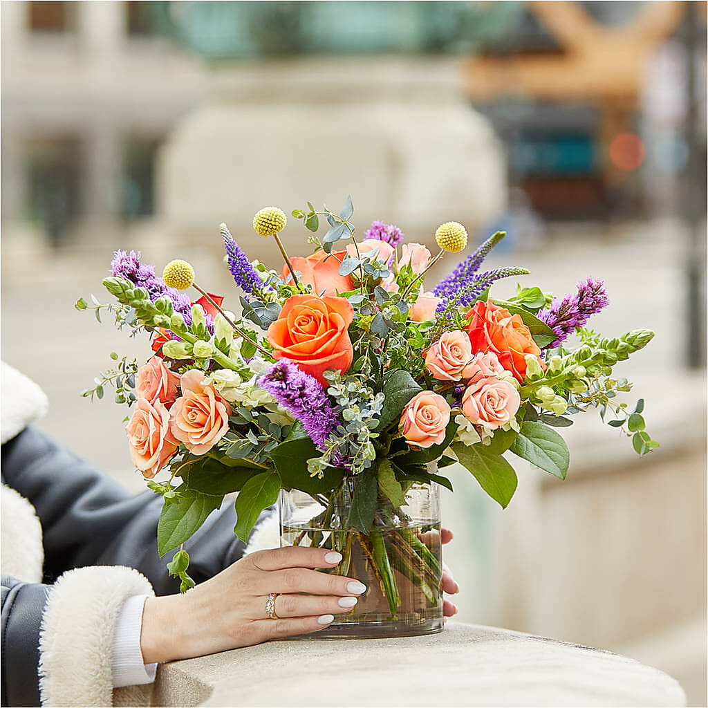 The Standout Bouquet – FUJI'S ALADDIN FLOWERS, National City CA