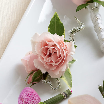 Pink Spray Rose Boutonniere – FUJI'S ALADDIN FLOWERS, National City CA