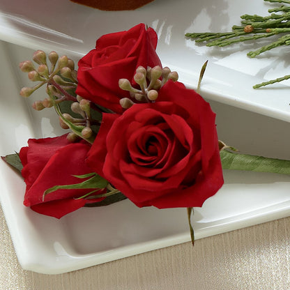 Red Spray Rose Boutonniere – FUJI'S ALADDIN FLOWERS, National City CA