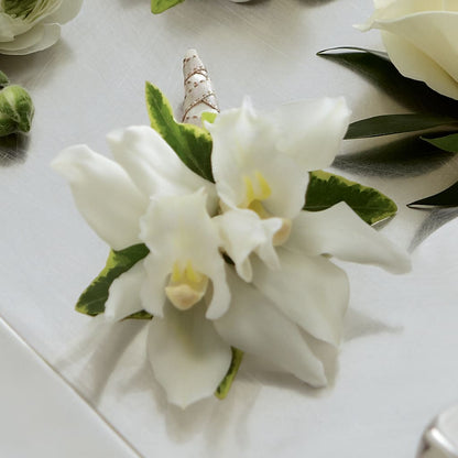 White Mini Cymbidium Boutonniere – FUJI'S ALADDIN FLOWERS, National City CA